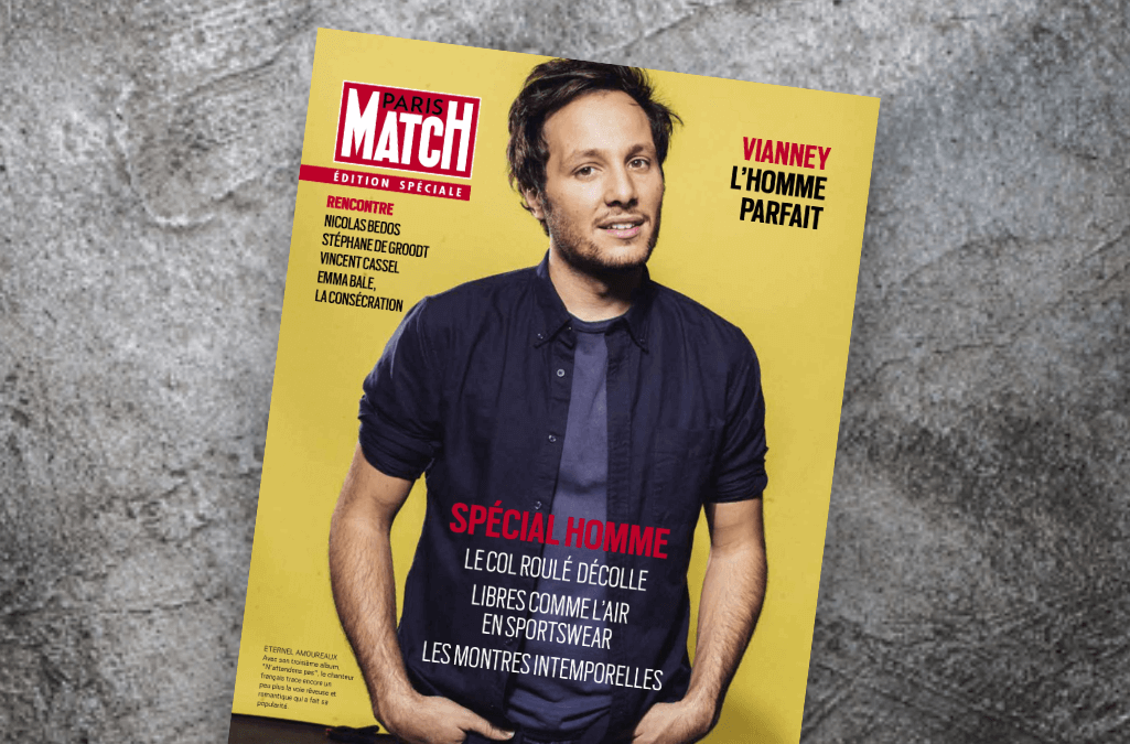 De man staat centraal in de Paris Match van 15 april
